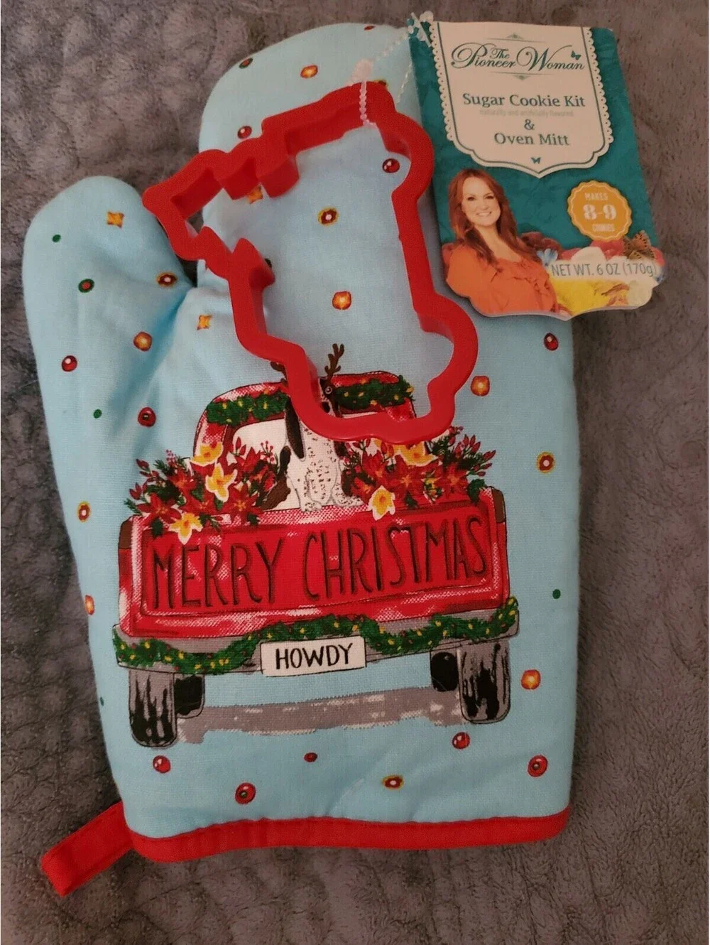 The Pioneer Woman Oven Mitt Christmas Cookie Cutter Holiday Truck Henry